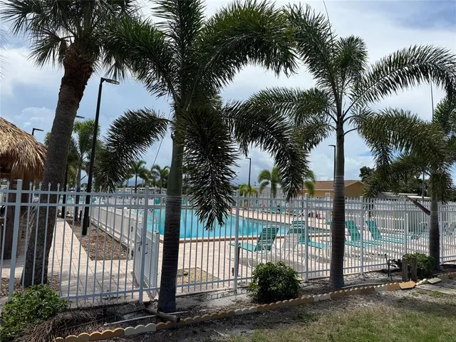 $42,000 | 4845 Boca Raton Avenue, Sarasota, FL 34234