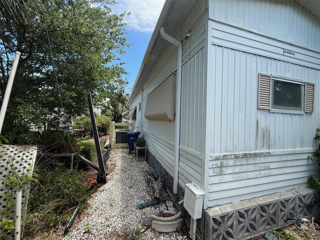 4845 Boca Raton Avenue Sarasota, FL 34234 - Photo 7 of 16