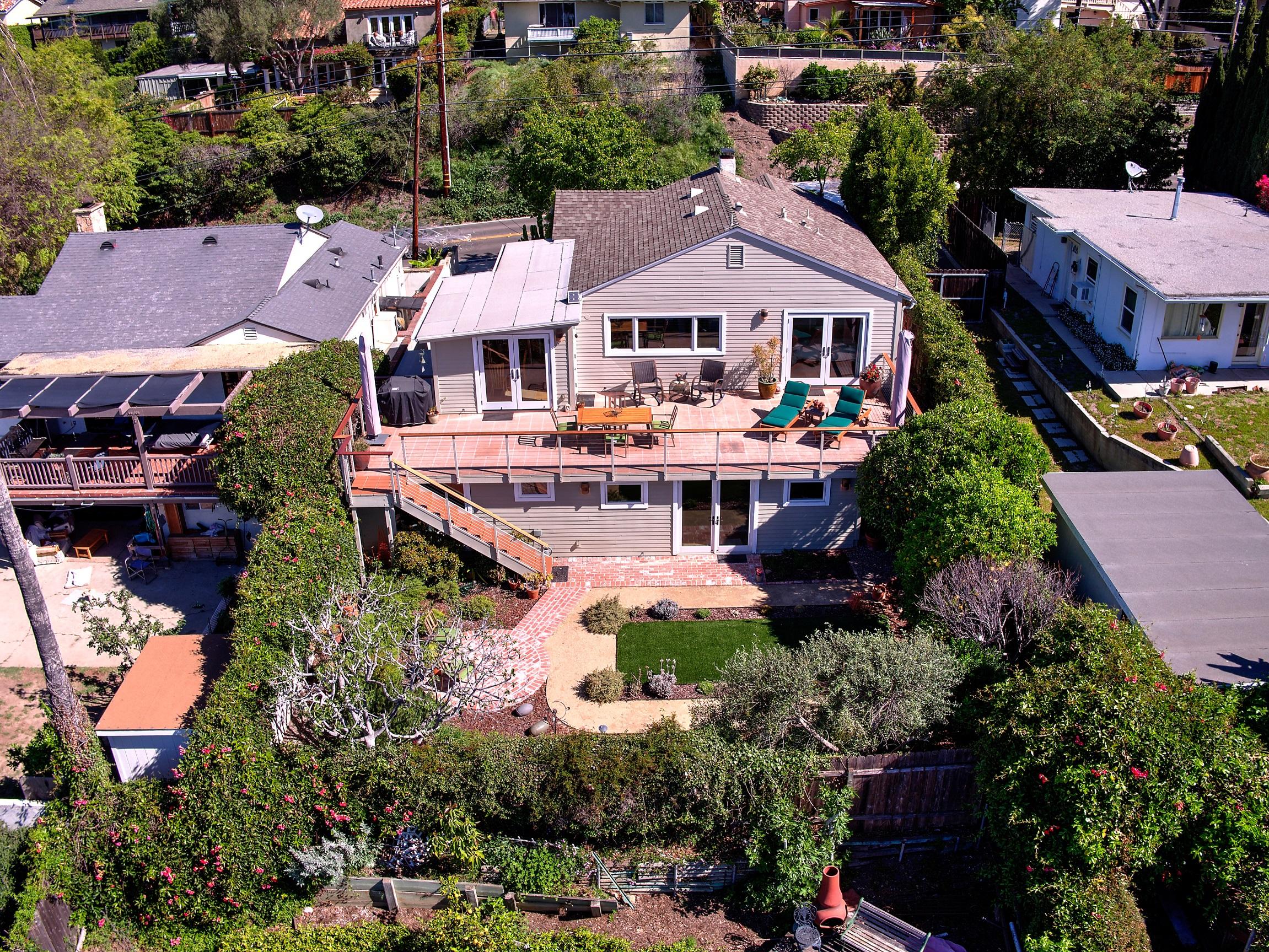 2947 Foothill Road Santa Barbara, CA 93105 - Photo 33 of 34 Aerial3