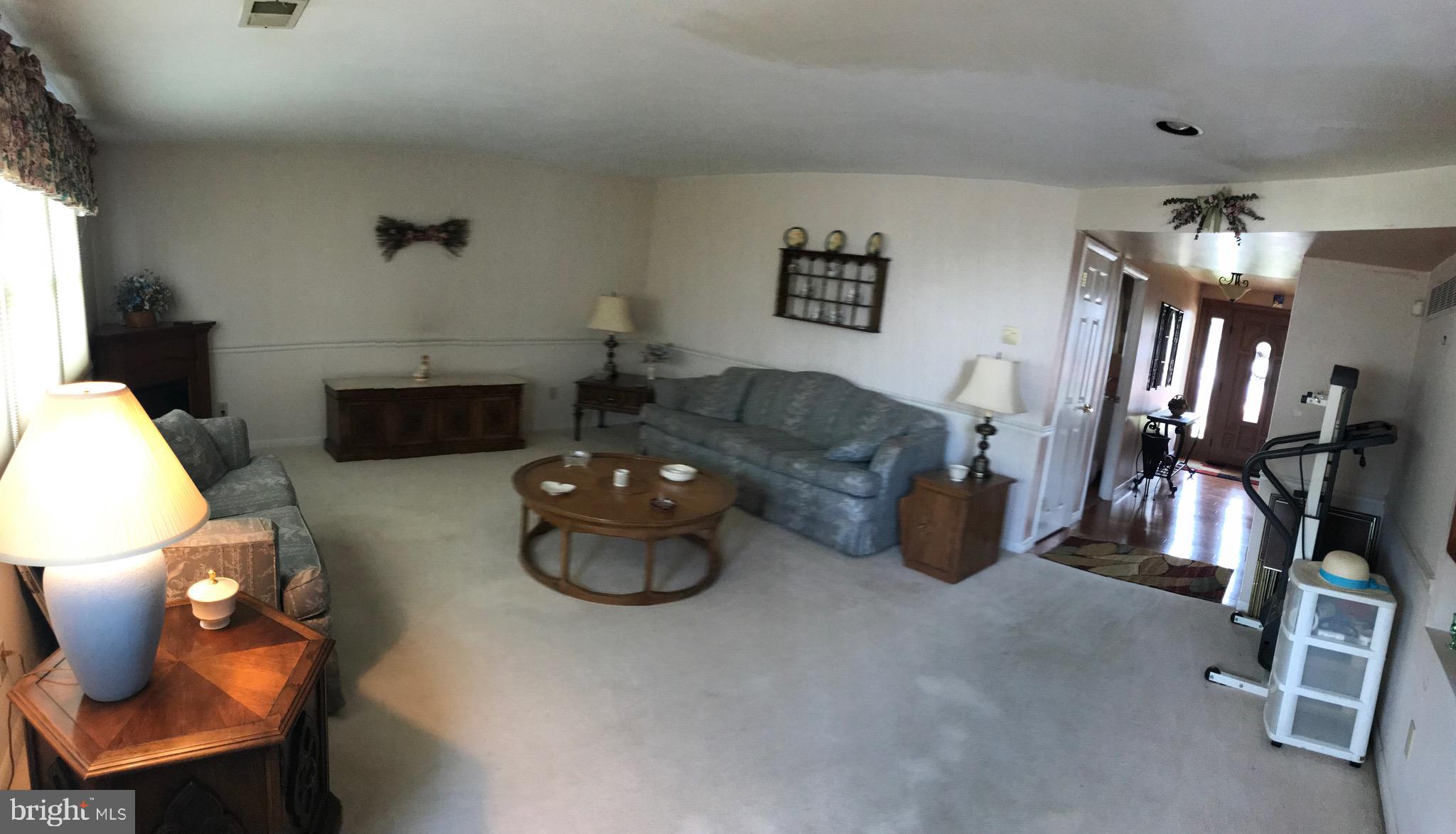 11981 Dumont Road Philadelphia, PA 19116 - Photo 5 of 29 Gallery Image 5