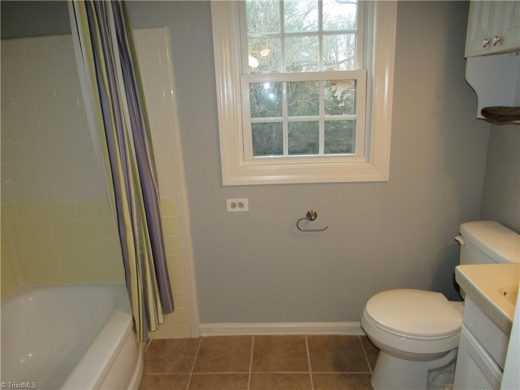 1606 Independence Road Greensboro, NC 27408 - Photo 13 of 17 Gallery Image 13
