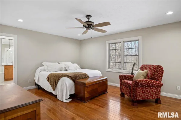 $499,900 | 28360 Quarton Road, Palmyra, IL 62674