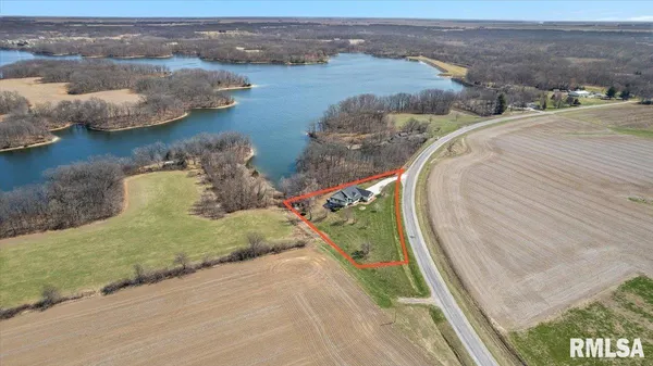 $499,900 | 28360 Quarton Road, Palmyra, IL 62674