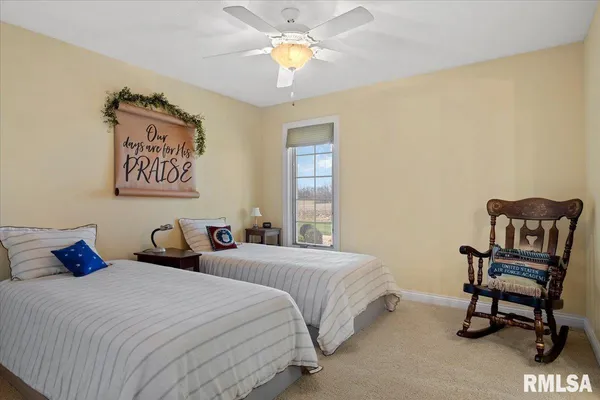 $499,900 | 28360 Quarton Road, Palmyra, IL 62674