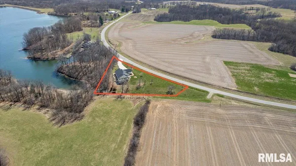 $499,900 | 28360 Quarton Road, Palmyra, IL 62674