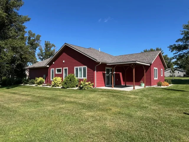 $349,900 | 177 Pine Street, Dawson, MN 56232
