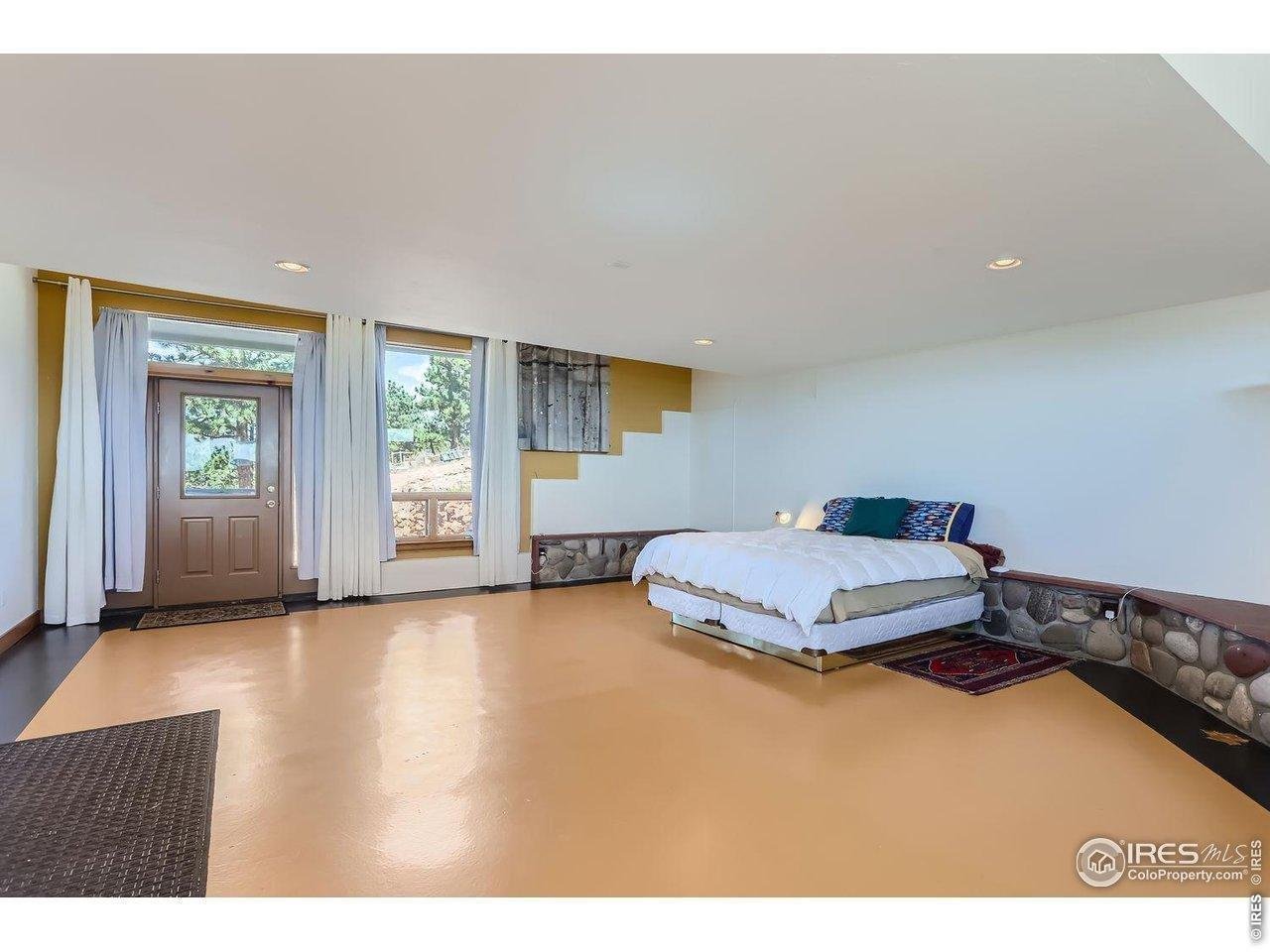 2450 Eagle Ridge Road Longmont, CO 80503 - Photo 15 of 31 Gallery Image 15