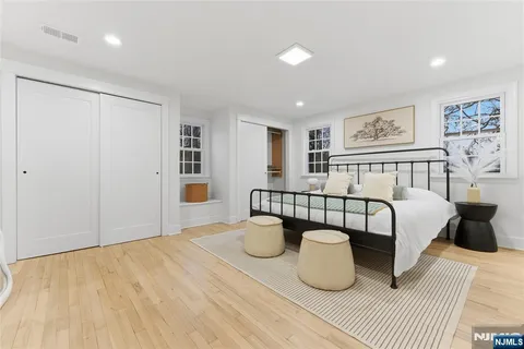 $850,000 | 33 East Lincoln Street, Verona, NJ 07044