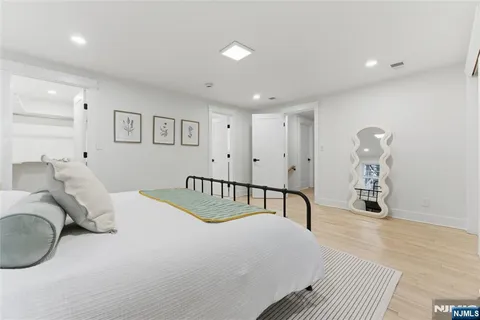 $850,000 | 33 East Lincoln Street, Verona, NJ 07044