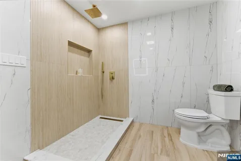 $850,000 | 33 East Lincoln Street, Verona, NJ 07044