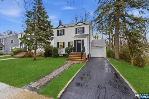 $850,000 | 33 East Lincoln Street, Verona, NJ 07044