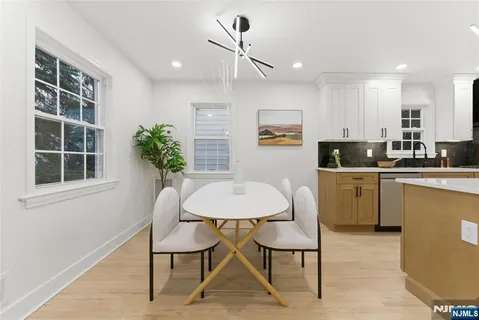 $850,000 | 33 East Lincoln Street, Verona, NJ 07044