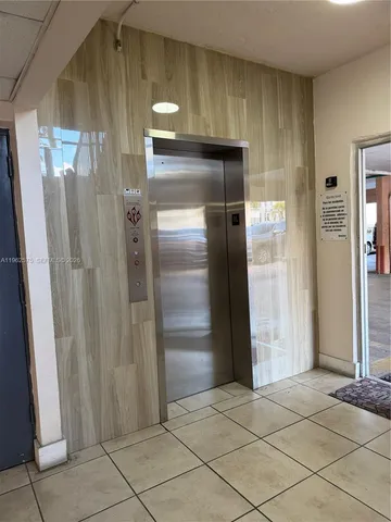 $2,300 | 6190 West 19th Avenue, Unit 303, Hialeah, FL 33012