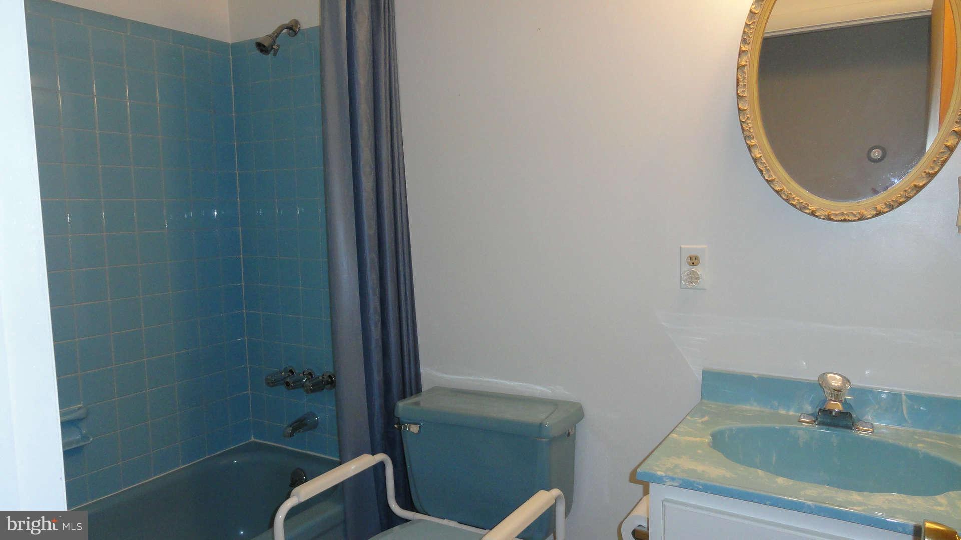 964 Valley Road Knoxville, MD 21758 - Photo 15 of 16 Bath