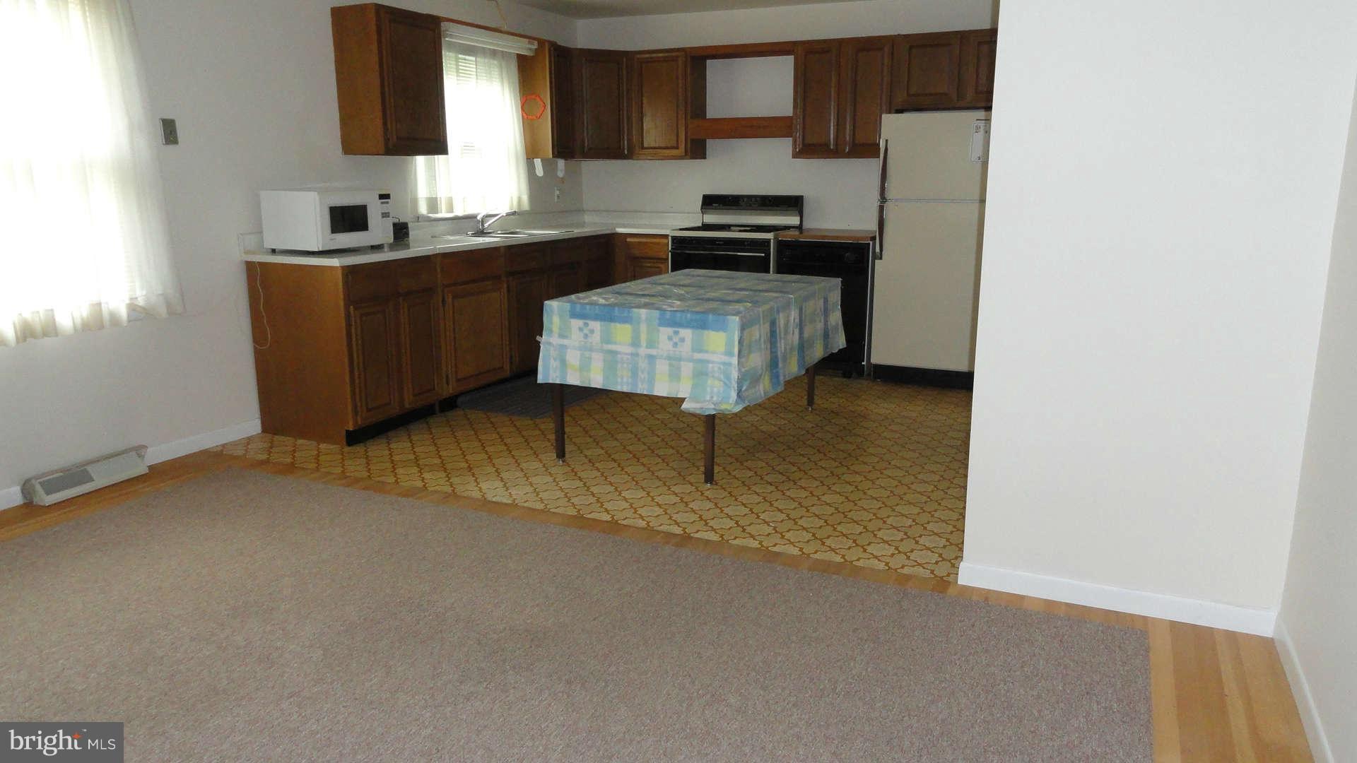 964 Valley Road Knoxville, MD 21758 - Photo 8 of 16 Dining Room