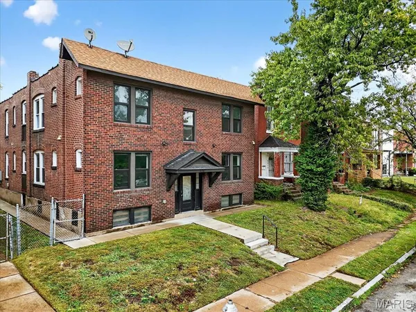 $679,000 | 4217 Blaine Avenue, St. Louis, MO 63110