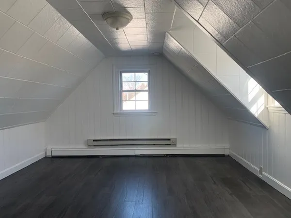 $2,075 | 18 Taunton Street, Unit 2, Plainville, MA 02762