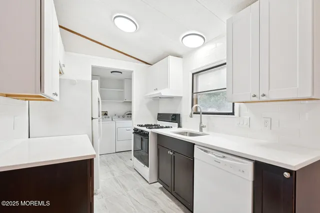 $419,999 | 5 Fallow Drive, Manalapan, NJ 07726