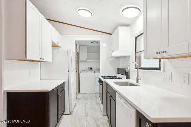 $419,999 | 5 Fallow Drive, Manalapan, NJ 07726