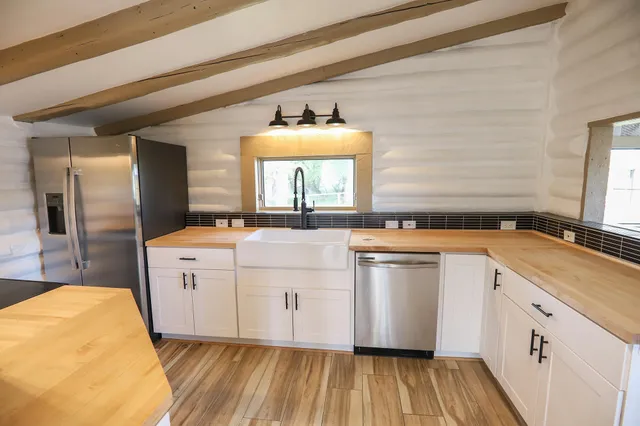 $2,100,000 | 183185 Bird Farm Road, Sheridan, WY 82833