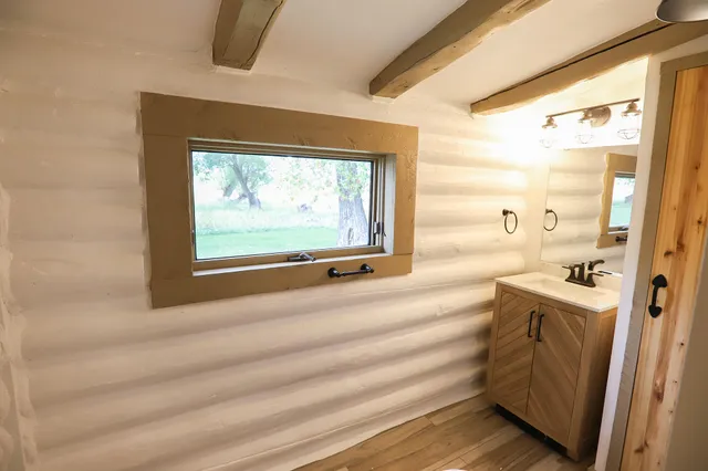 $2,100,000 | 183185 Bird Farm Road, Sheridan, WY 82833