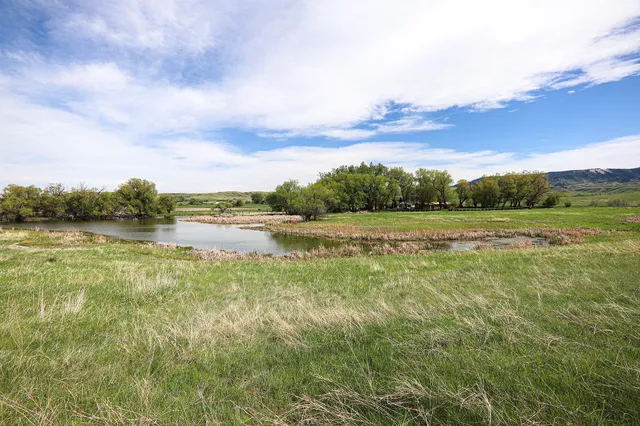 $2,100,000 | 183185 Bird Farm Road, Sheridan, WY 82833