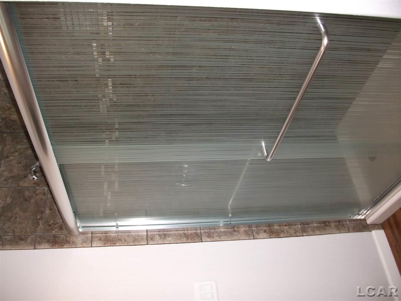 7075 Walnut Hill Road Manitou Beach, MI 49253 - Photo 5 of 10 31288149-4.JPG