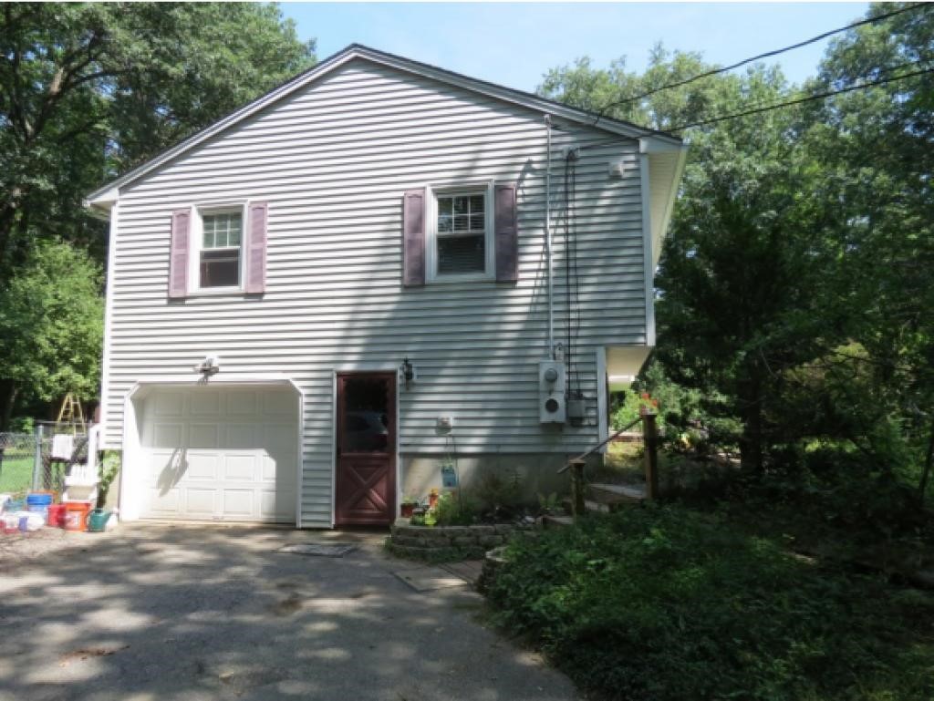 30 Betts Road Rochester, NH 03867 - Photo 5 of 17