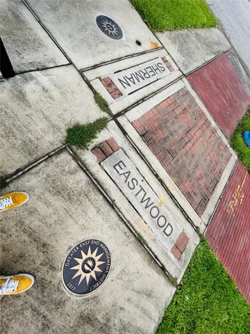 $750 | 201 Eastwood Street, Unit 3, Houston, TX 77011