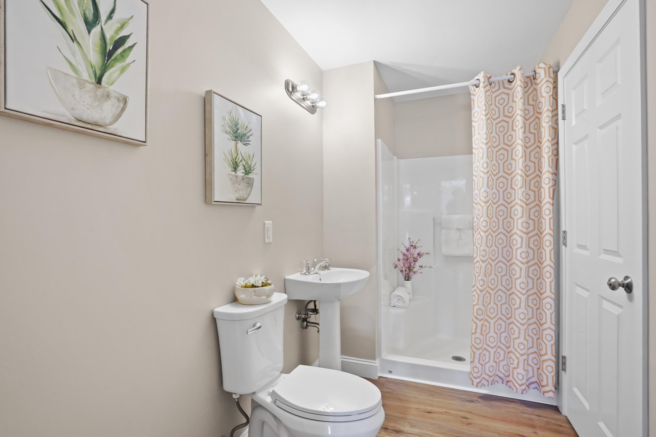 205 Villager Road Chester, NH 03036 - Photo 11 of 23 Gallery Image 11