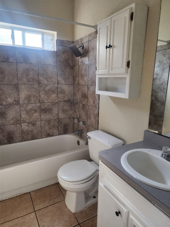 3102 Northwest Boulevard, Unit A Georgetown, TX 78628 - Photo 6 of 9 a bathroom with a sink a toilet and shower