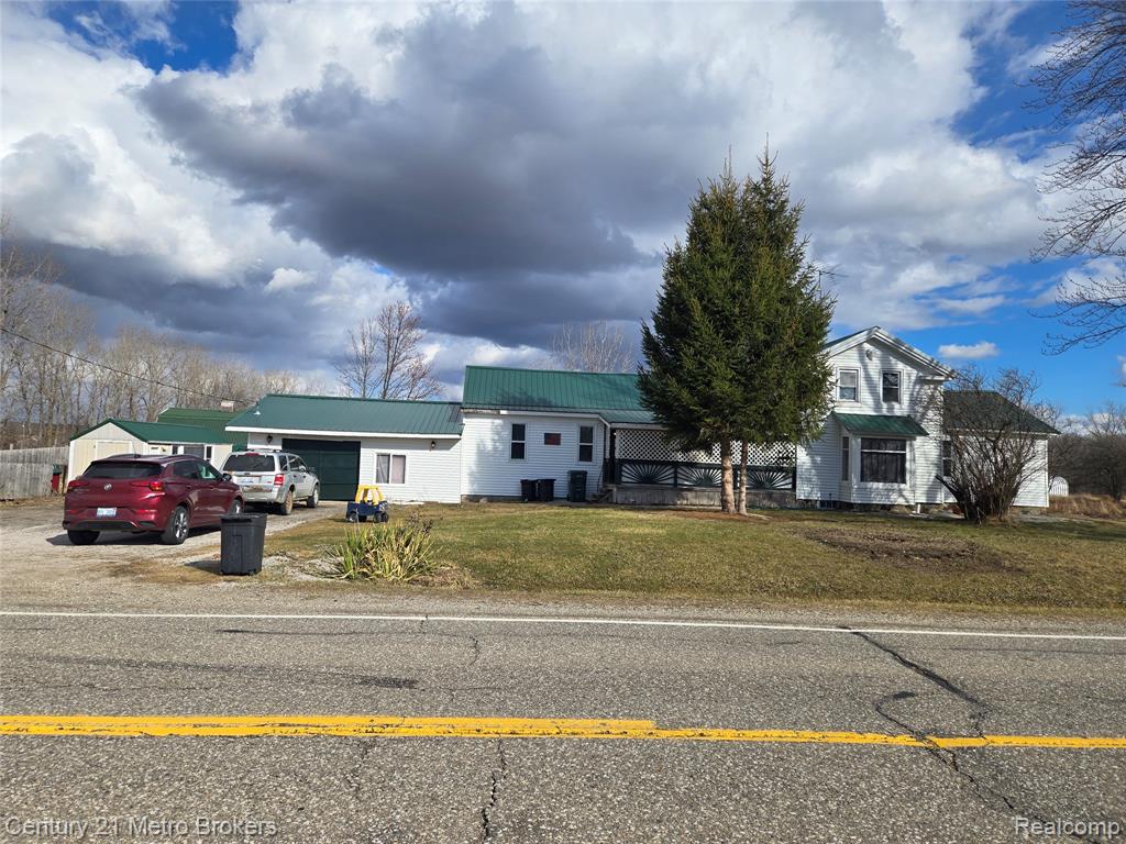 5638 North Lake Road Columbiaville, MI 48421 - Photo 1 of 13