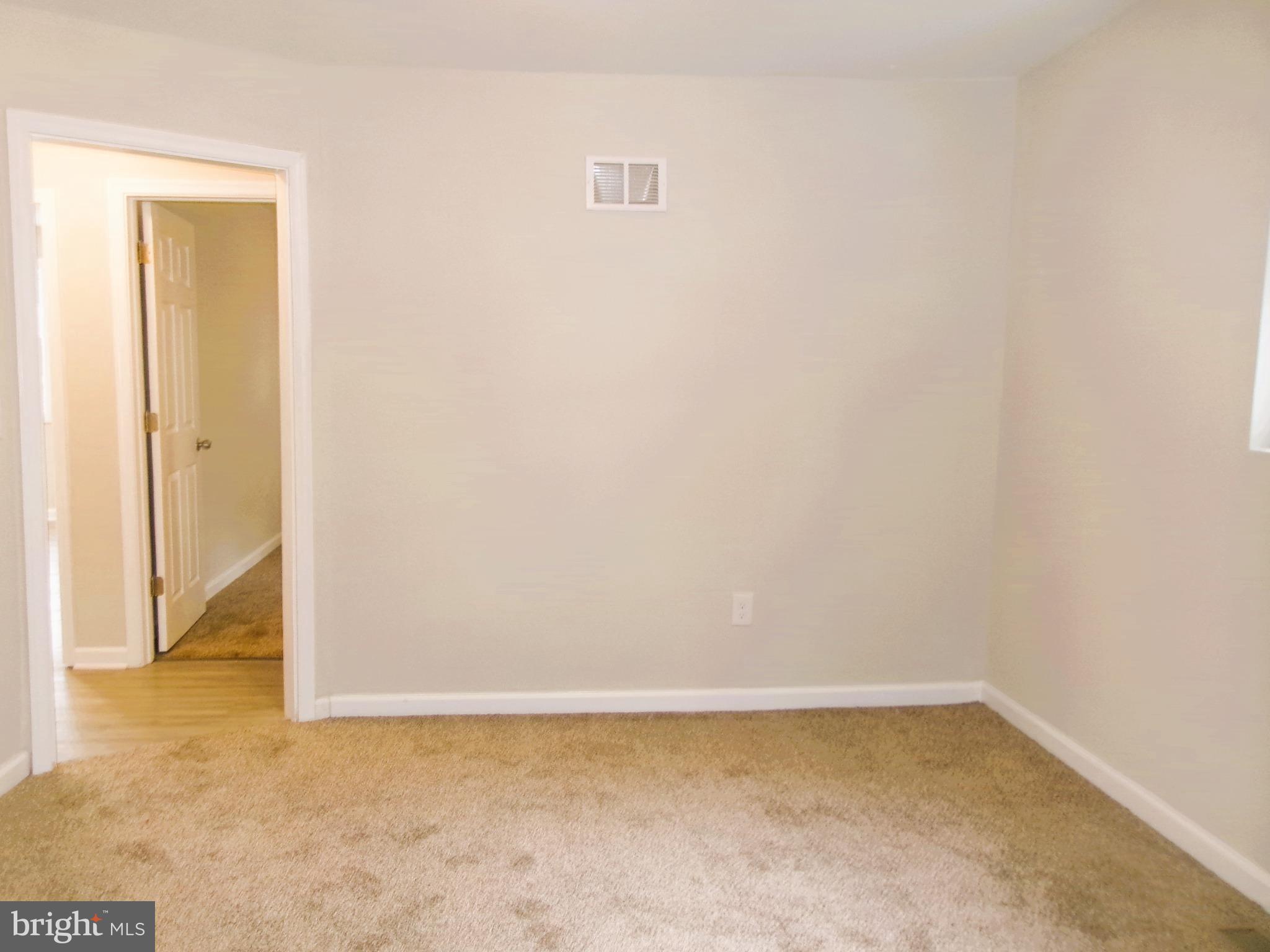 425 Grape Street Warminster, PA 18974 - Photo 12 of 26 Bonus Room