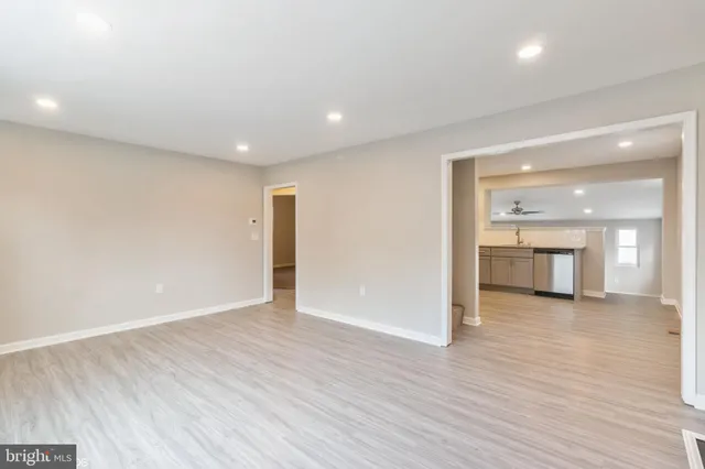 $489,900 | 425 Grape Street, Warminster, PA 18974