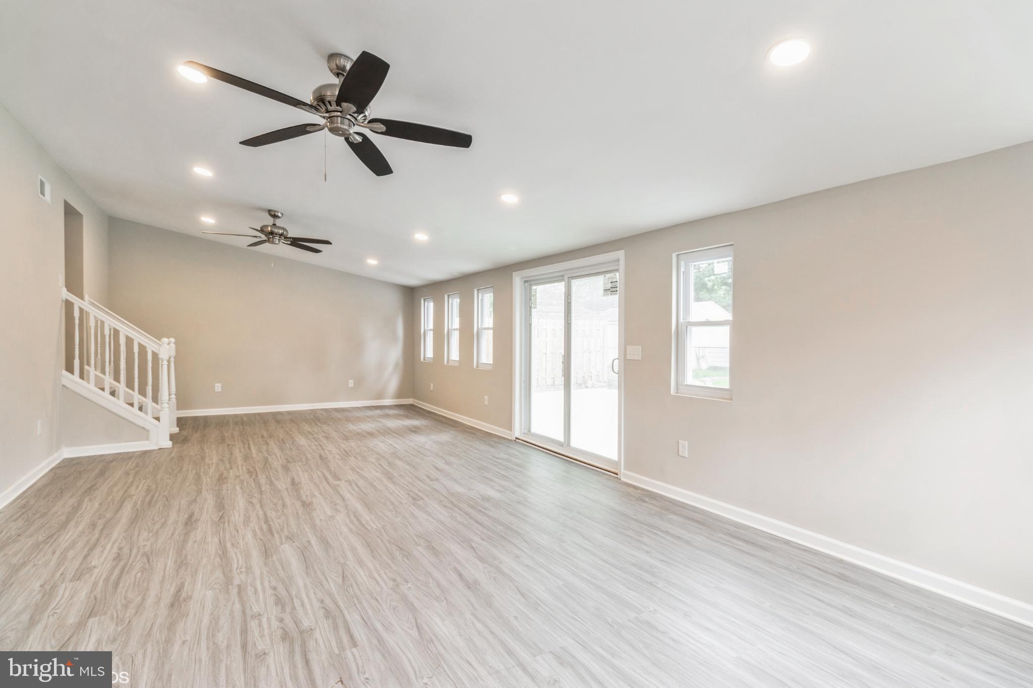 425 Grape Street Warminster, PA 18974 - Photo 9 of 26 Great Room