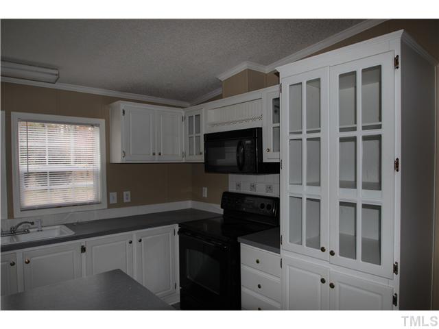 128 Northside View Roxboro, NC 27574 - Photo 5 of 15 Kitchen with lots of cabinets, all new appliances