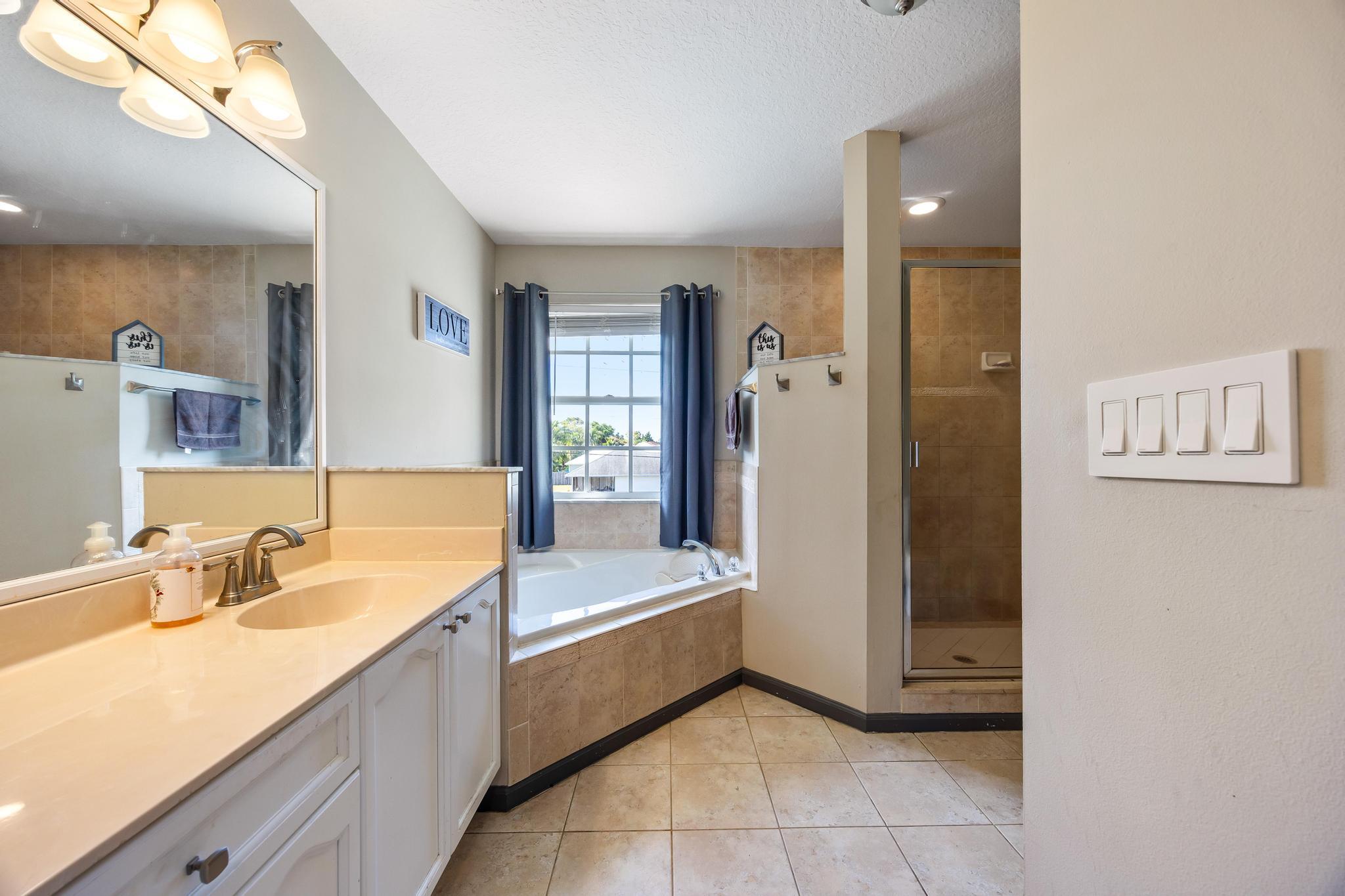 3337 Southwest Crestview Road Port St. Lucie, FL 34953 - Photo 41 of 86 7K3A8551