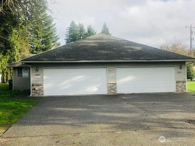 $2,350 | 2001 131st Avenue Northeast, Lake Stevens, WA 98258