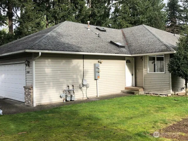 $2,350 | 2001 131st Avenue Northeast, Lake Stevens, WA 98258