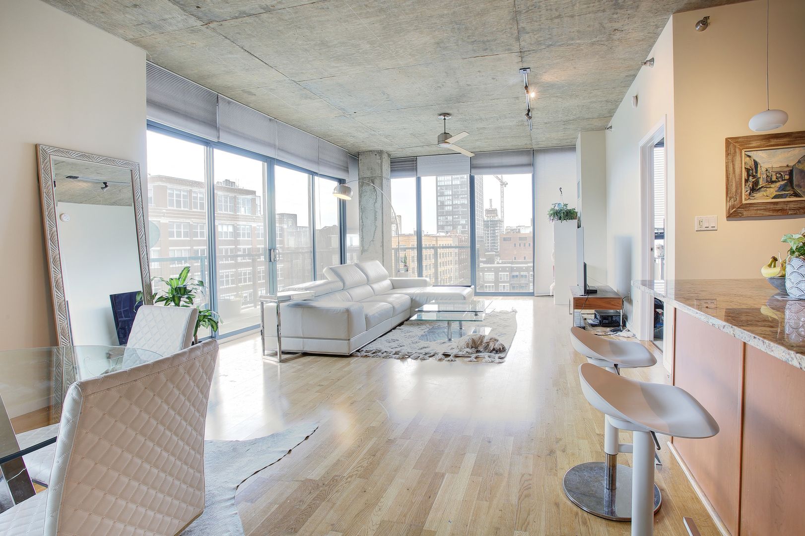 321 South Sangamon Street, Unit 805 Chicago, IL 60607 - Photo 2 of 12