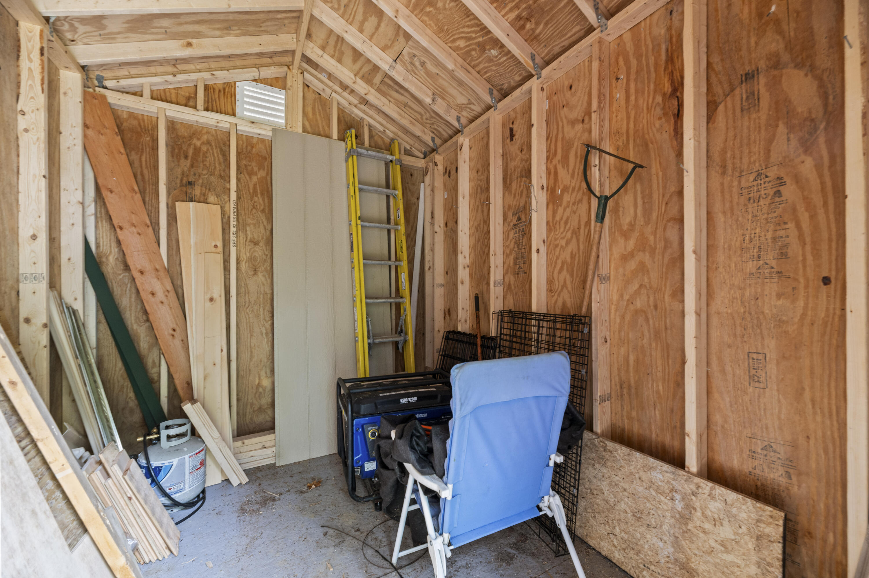 2 Emery Farm Road Medford, ME 04463 - Photo 18 of 29 18 Shed