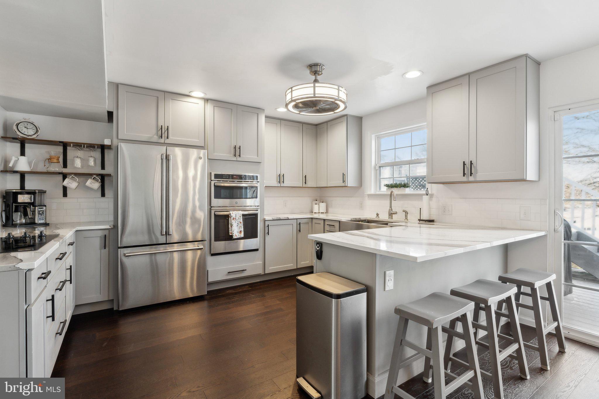 1412 Odenton Road Odenton, MD 21113 - Photo 3 of 25 Gallery Image 3