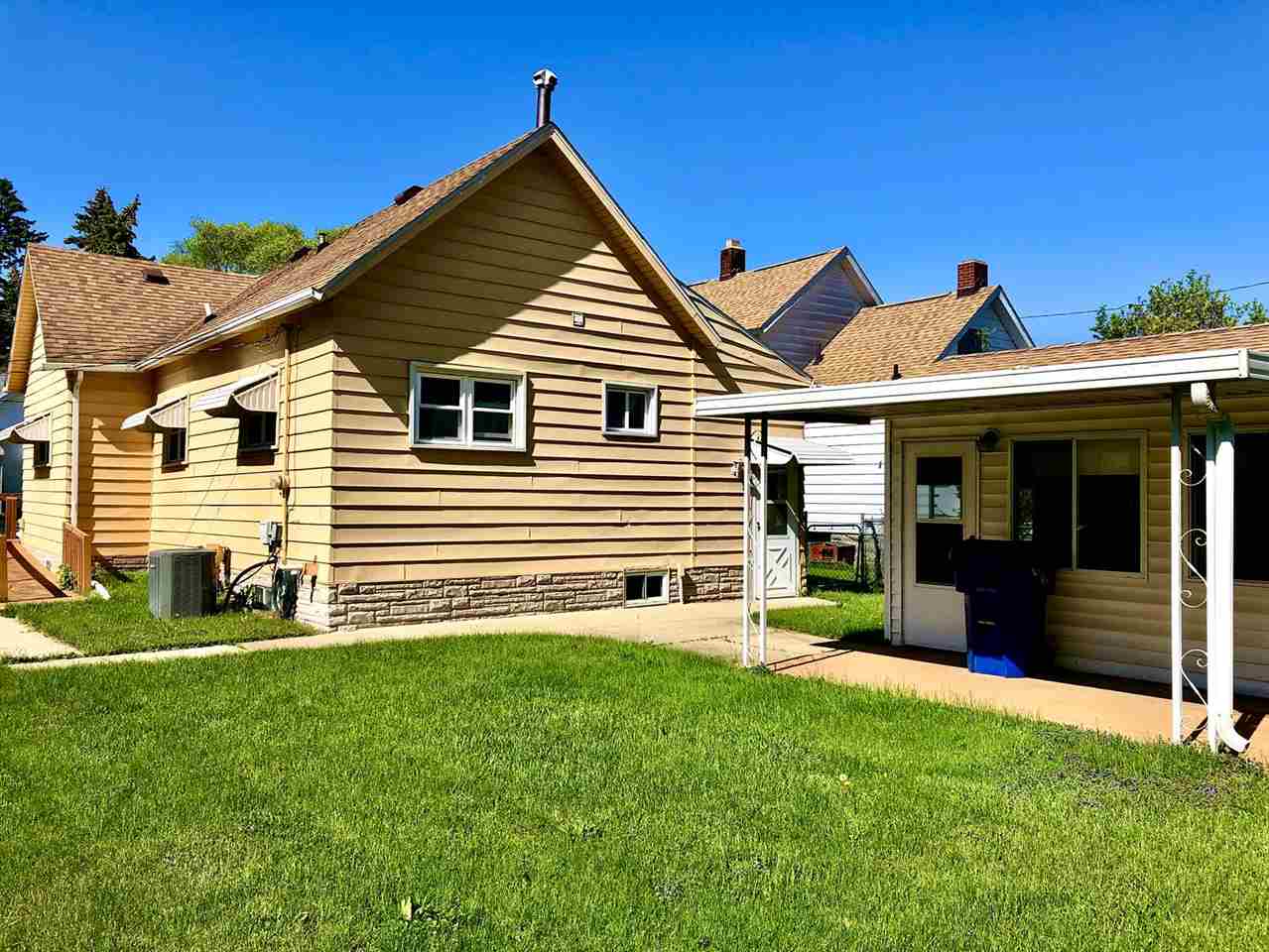 1120 25th Street Bay City, MI 48708 - Photo 4 of 17