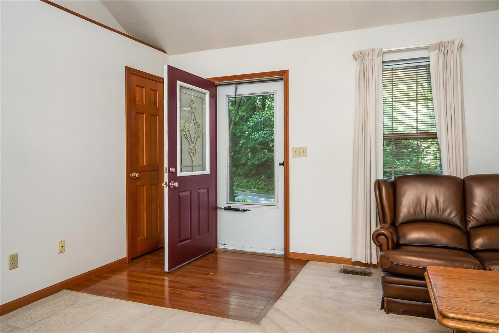 9 Bernhardt Road Lebanon, IL 62254 - Photo 10 of 29 Gallery Image 10