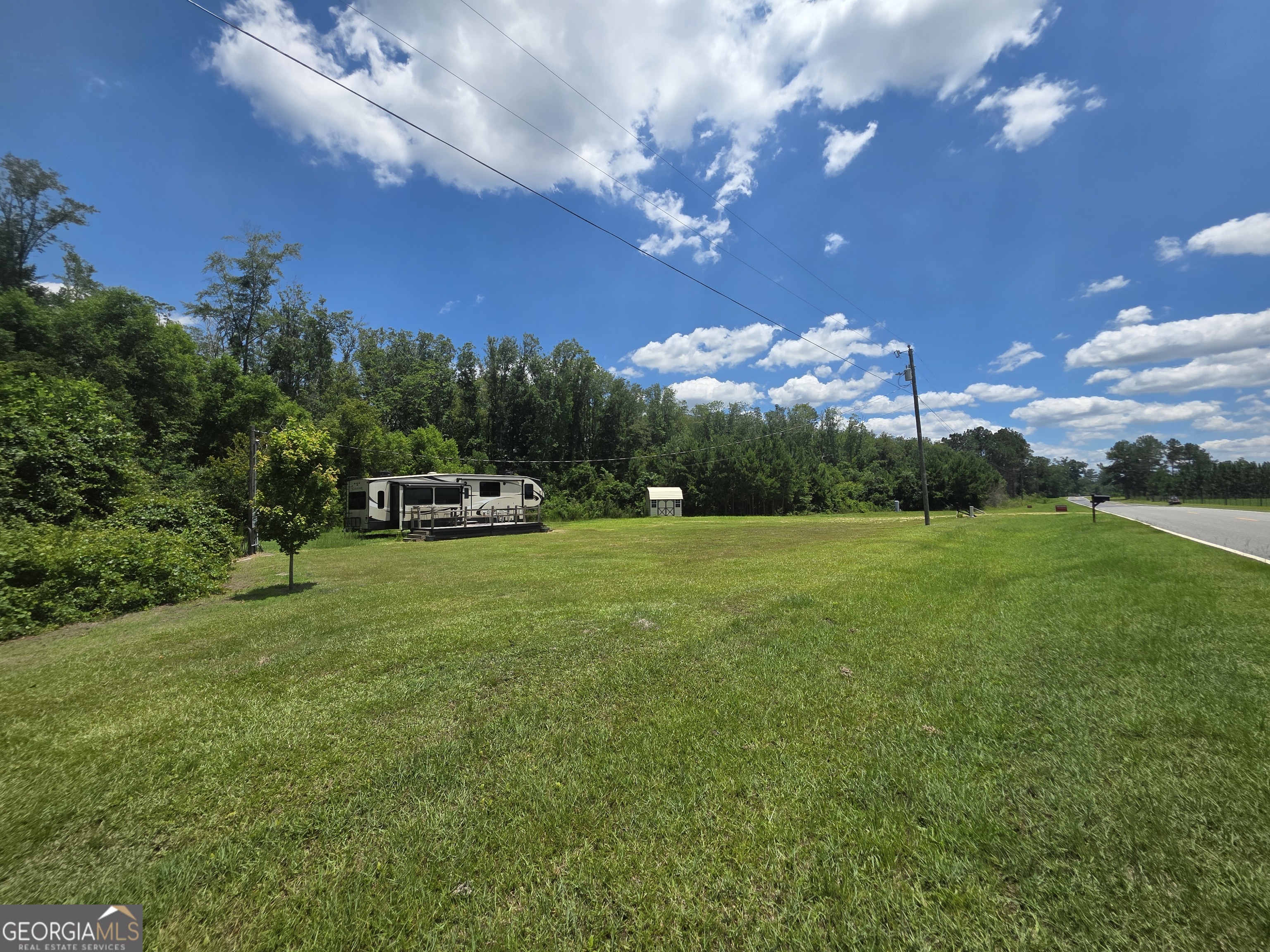 607 Prentiss Road Baxley, GA 31513 - Photo 1 of 19