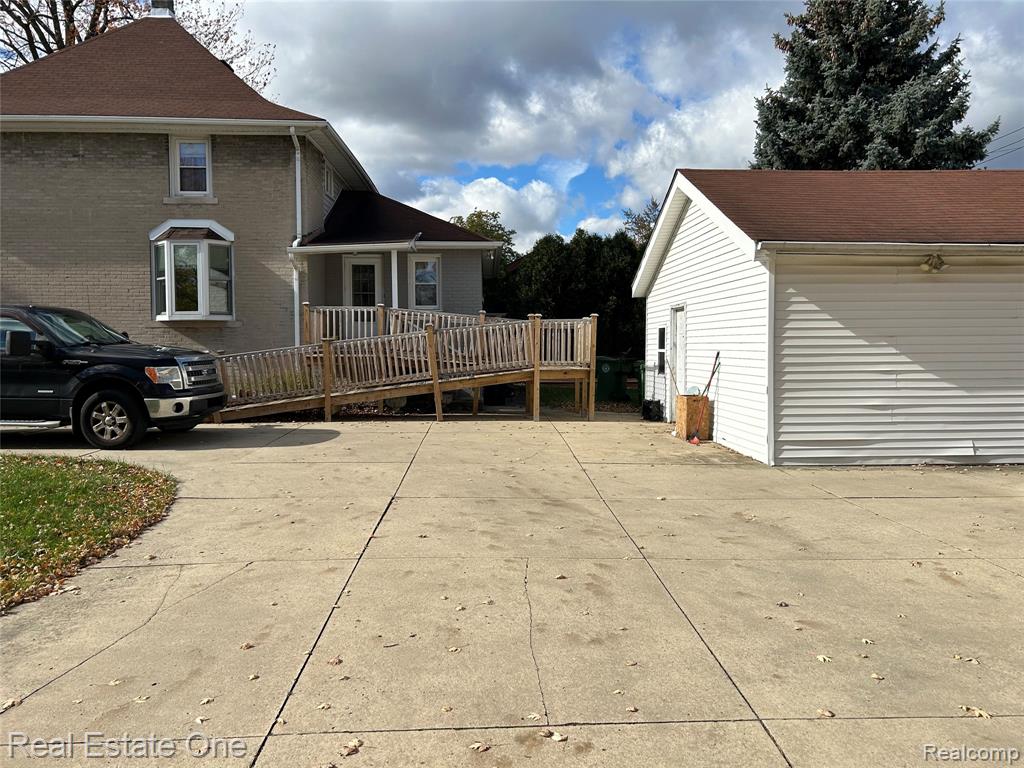 14212 Northline Road Southgate, MI 48195 - Photo 9 of 24
