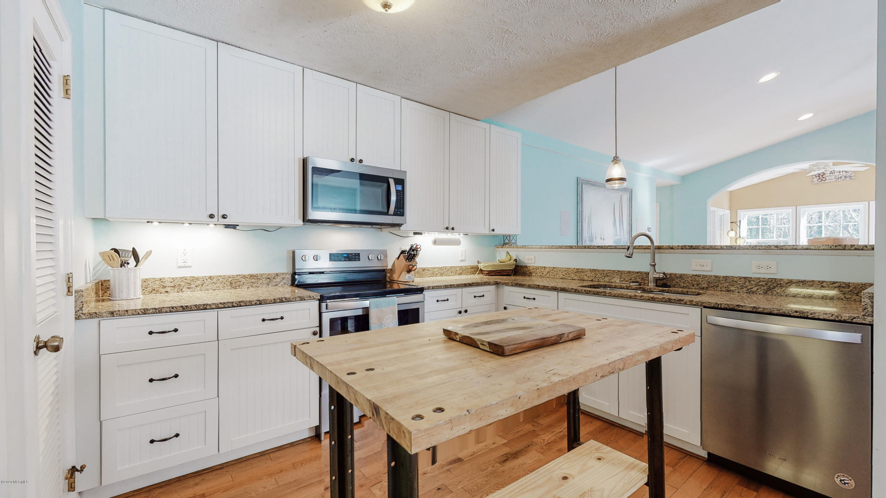 119 Albemarle Road Wilmington, NC 28405 - Photo 5 of 62 119 Albermarle-60