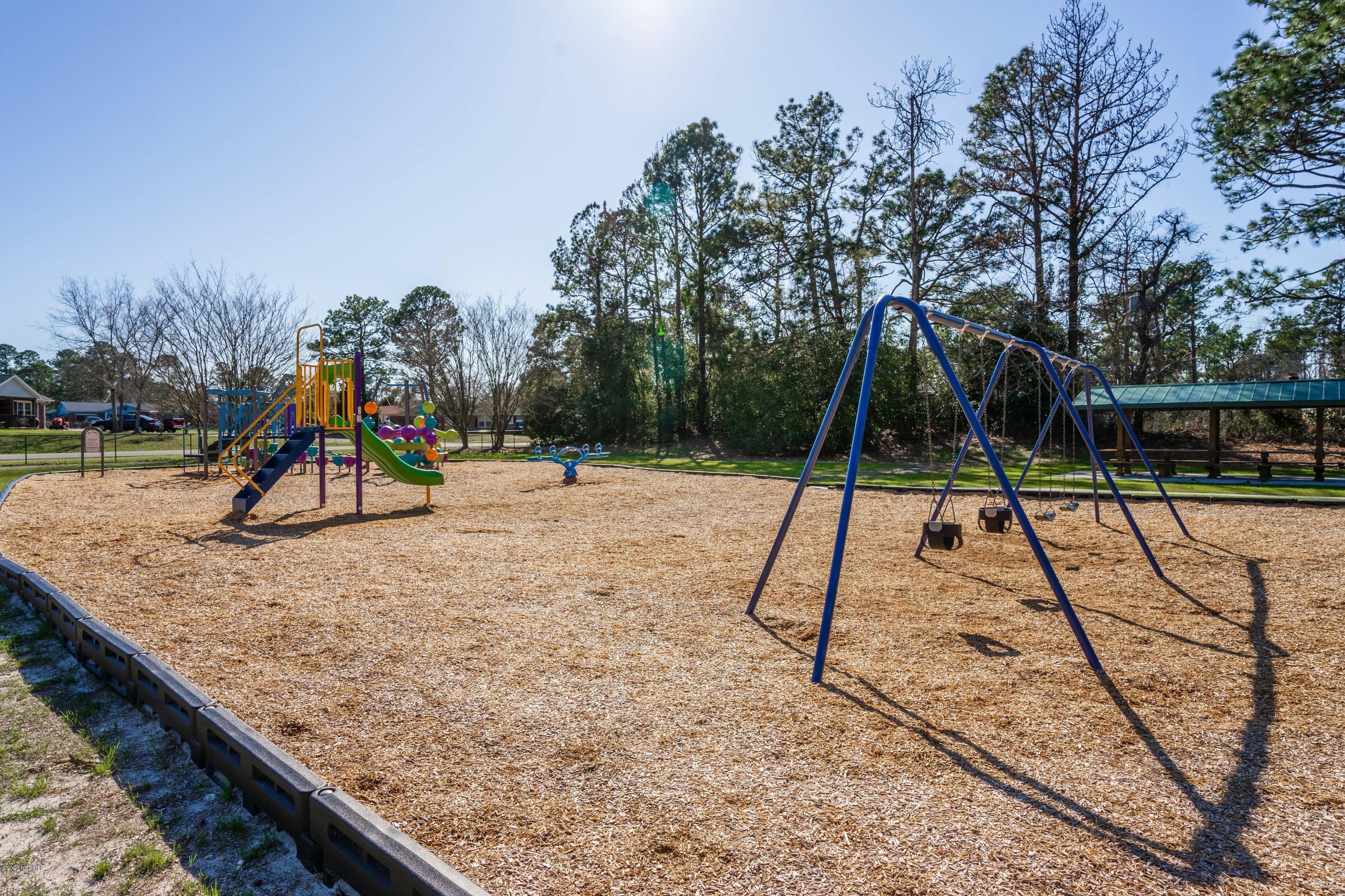 119 Albemarle Road Wilmington, NC 28405 - Photo 59 of 62 119 Albermarle Rd-19