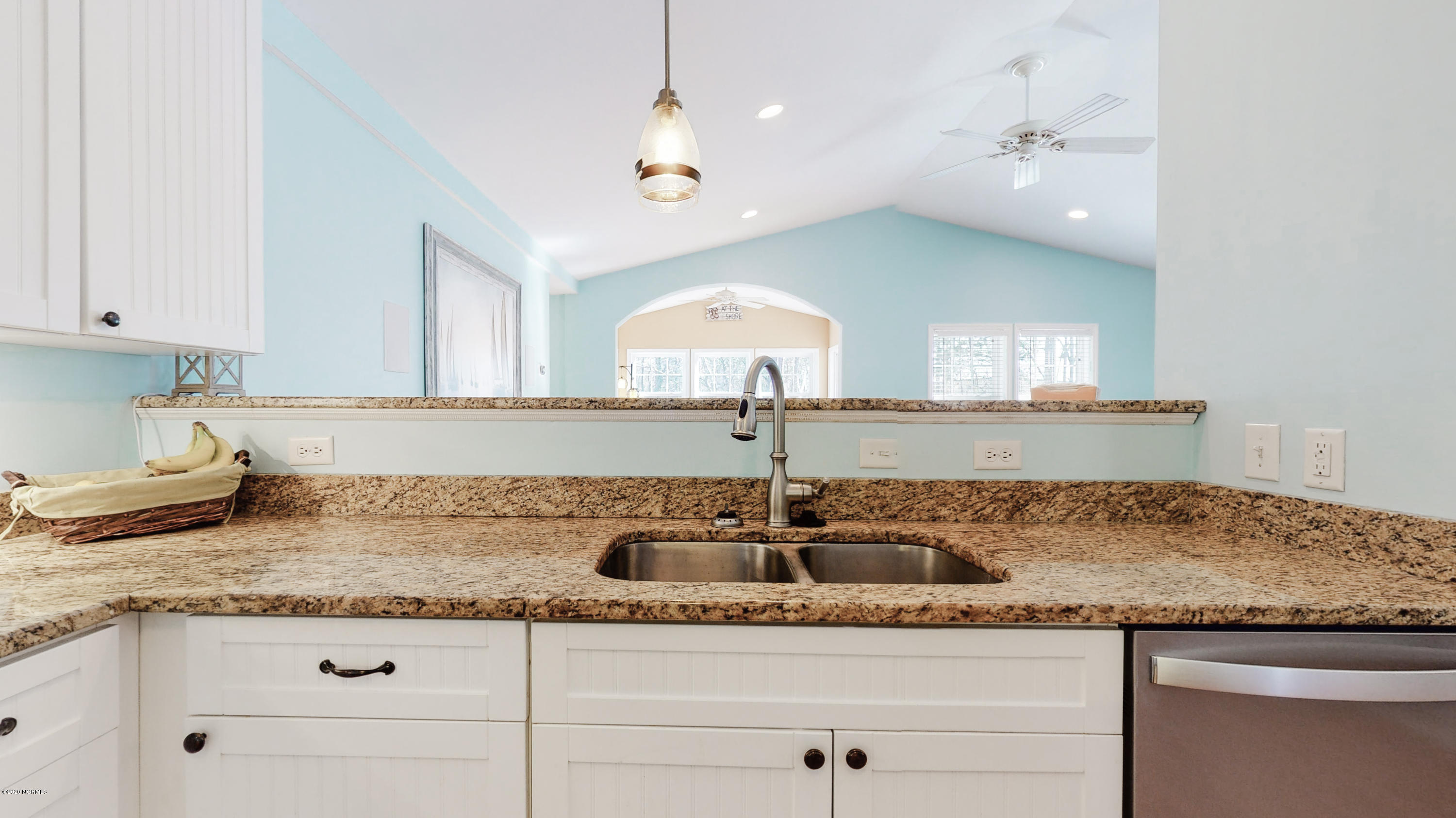 119 Albemarle Road Wilmington, NC 28405 - Photo 6 of 62 119 Albermarle-54