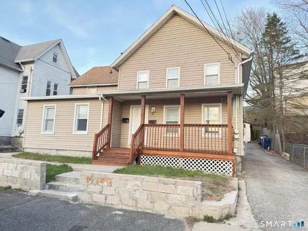$1,850 | 32 Winter Street, Ansonia, CT 06401